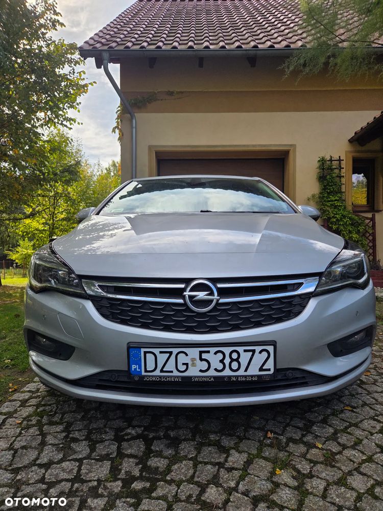Opel Astra 1.6 CDTI Enjoy S&S - 2