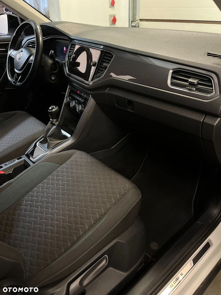Volkswagen T-Roc 1.5 TSI ACT OPF IQ.DRIVE - 7