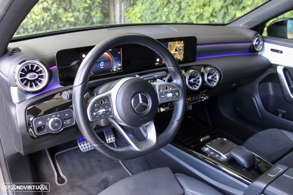 Mercedes-Benz A 250 e AMG Line — fotografia 11