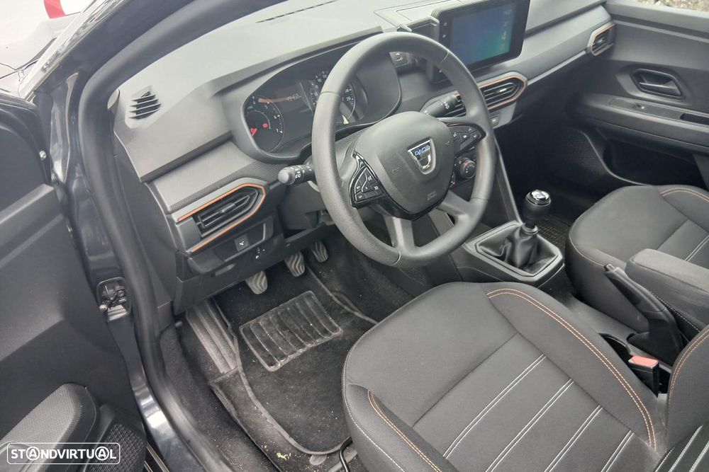 Dacia Sandero - 6