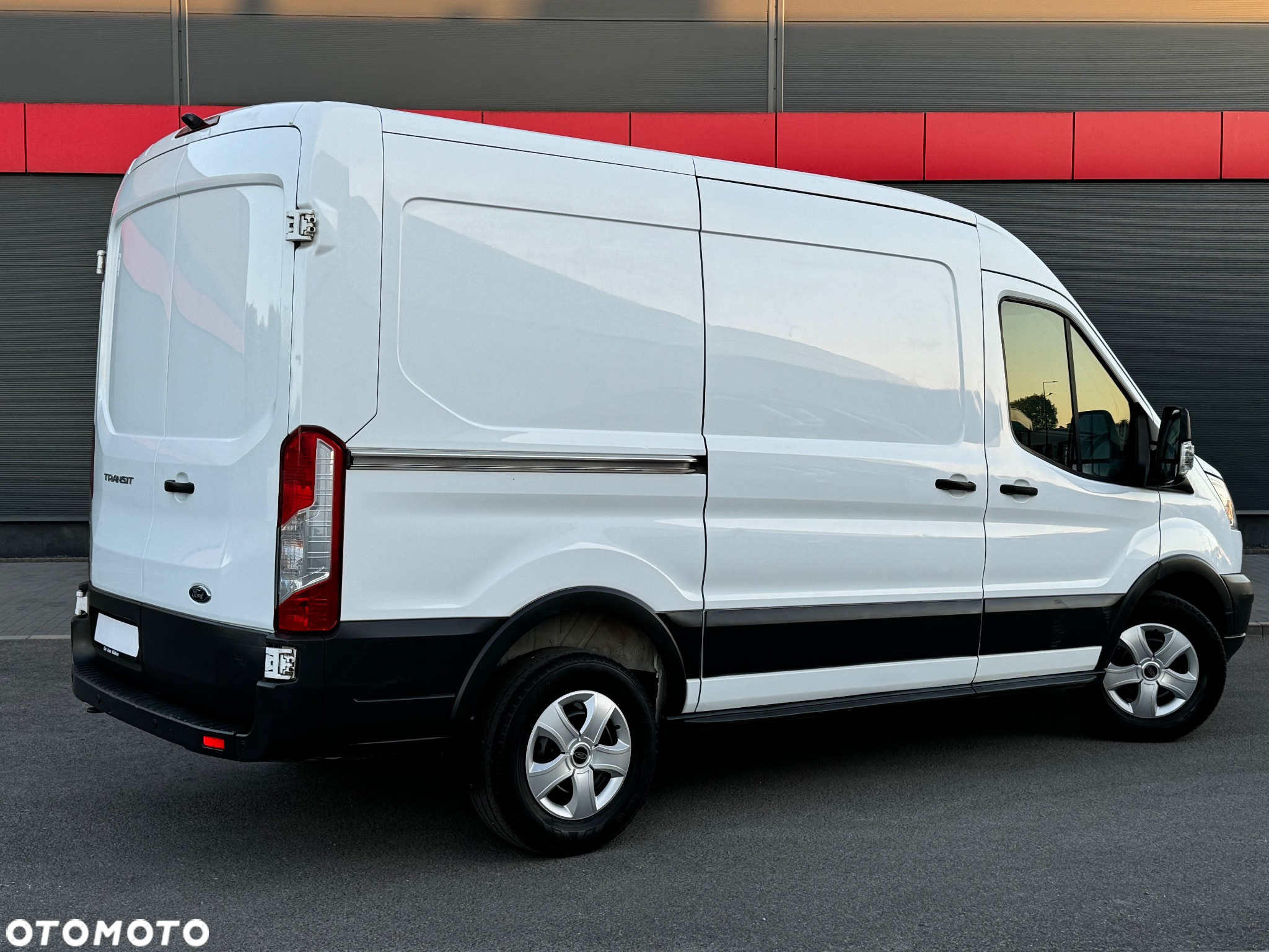 Ford Transit L2H2 - 3