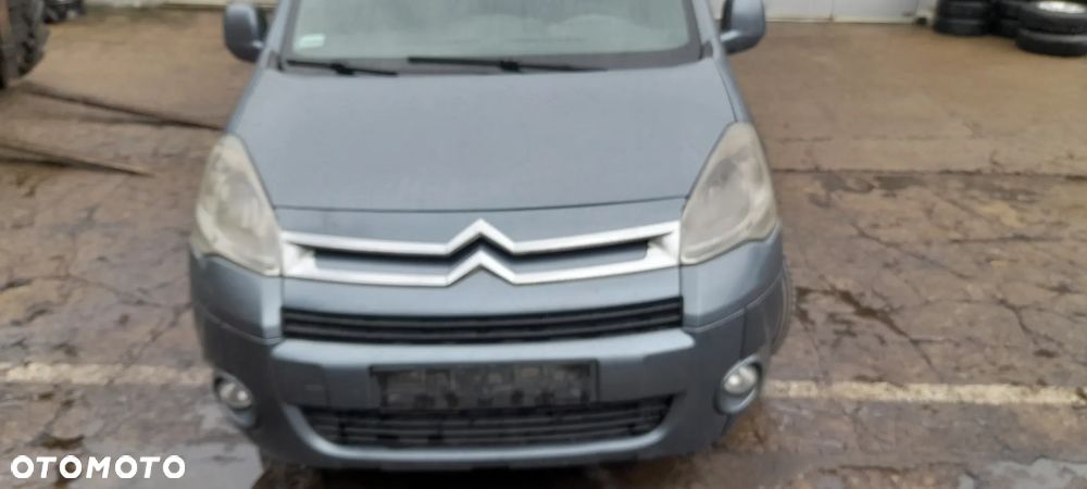 citroen berlingo III 08-12  KLAPA TYLNA - 5