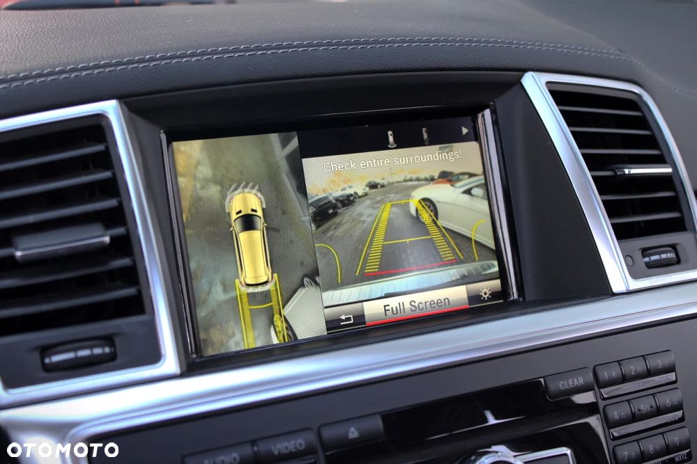 Mercedes-Benz GL 500 4-Matic - 30