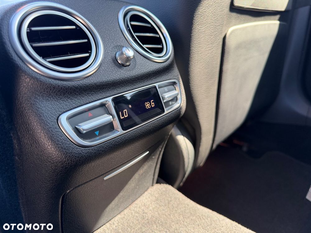 Mercedes-Benz Klasa E AMG 63 S 4Matic+ AMG Speedshift MCT-9G - 23