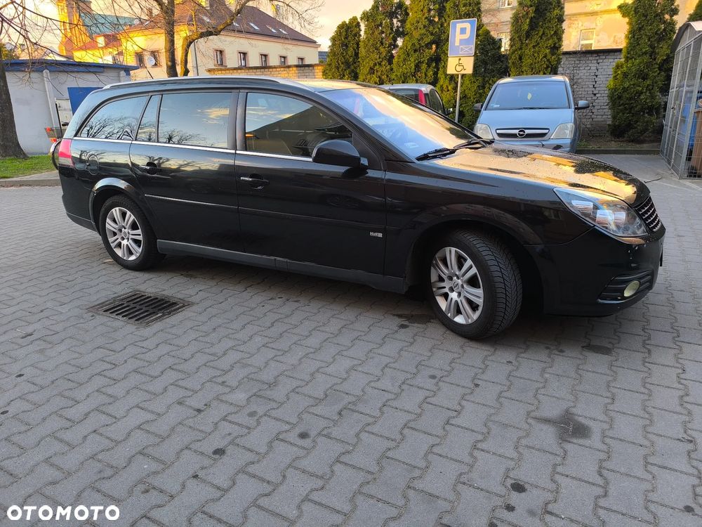 Opel Vectra 1.9 CDTI Cosmo - 4