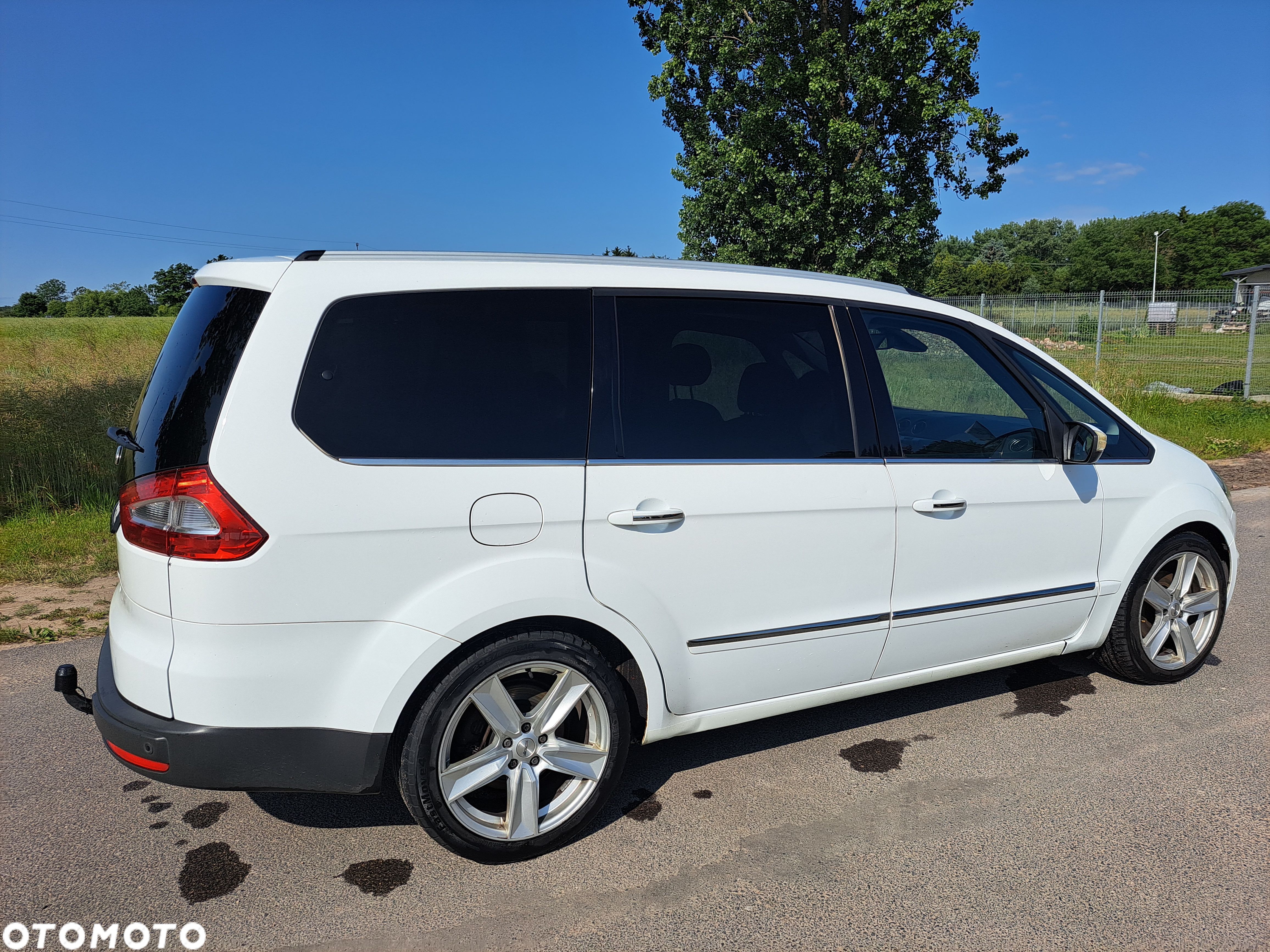 Ford Galaxy - 1