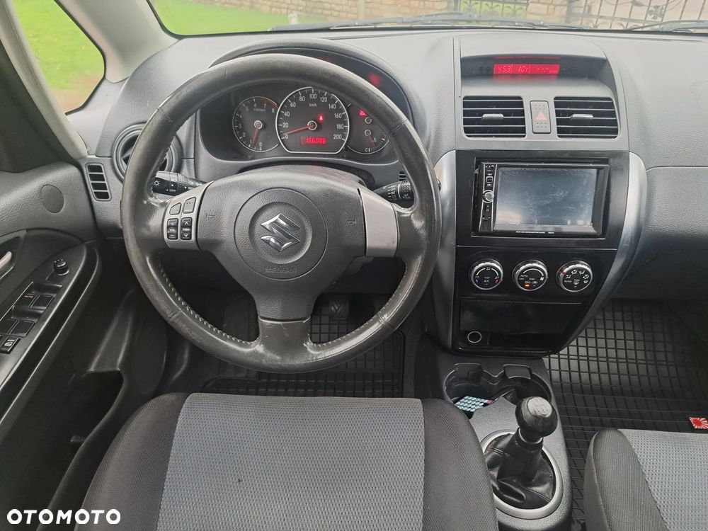 Suzuki SX4 1.6 GLX / Comfort - 7