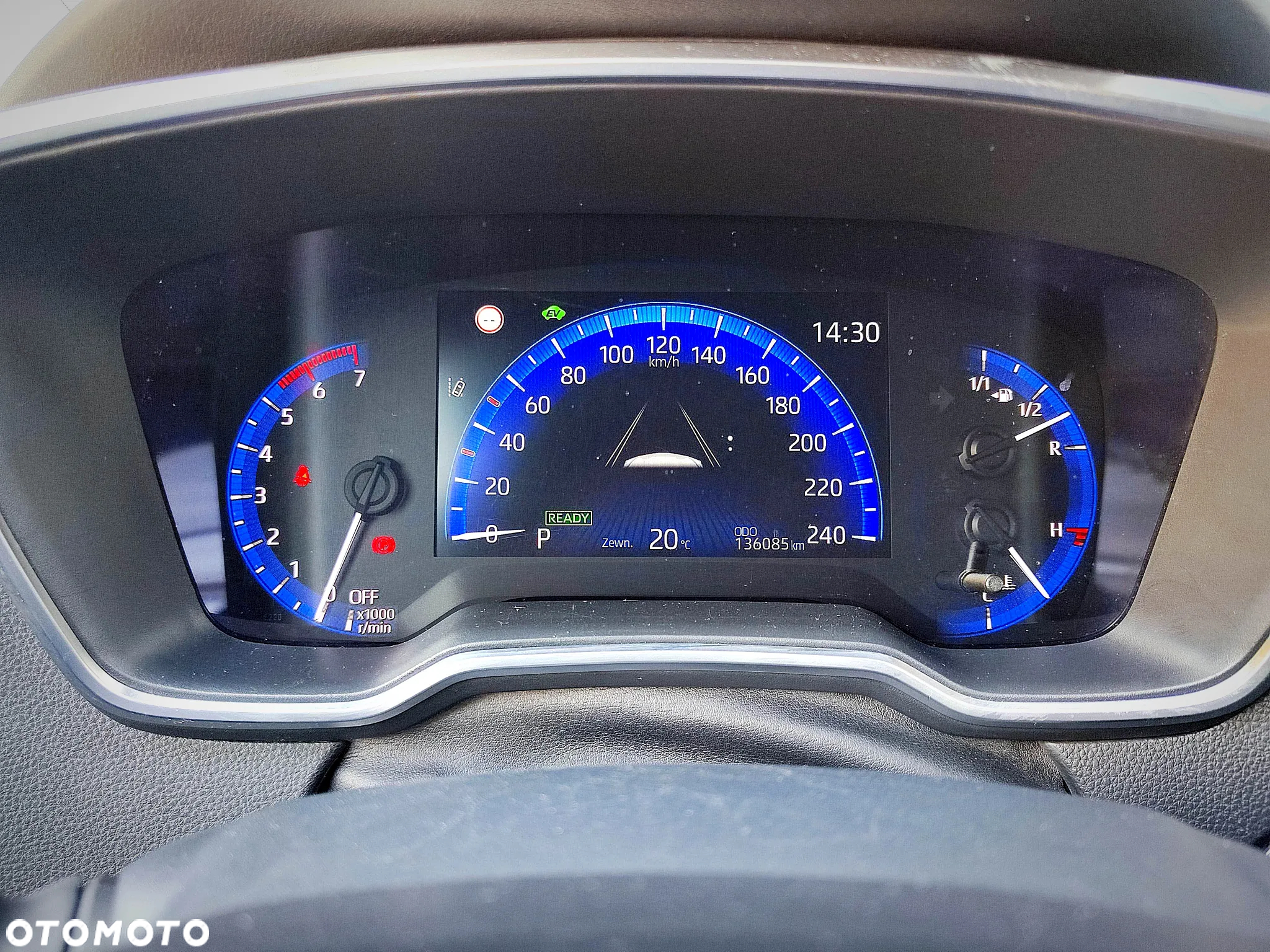 Toyota Corolla 1.8 Hybrid GPF Comfort - 4