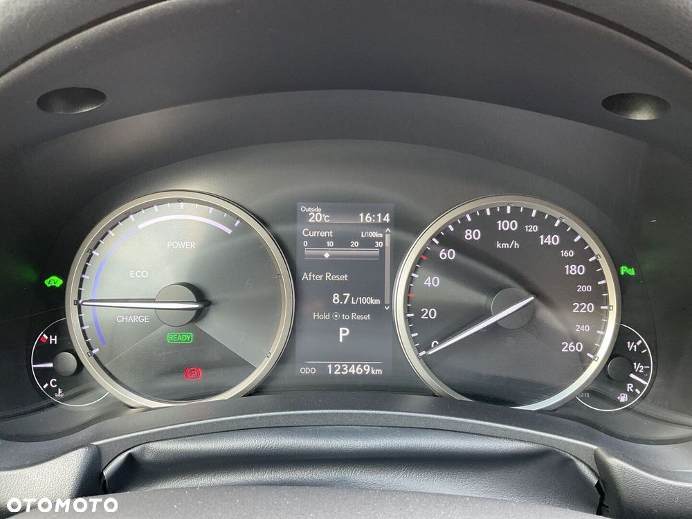 Lexus NX 300h Comfort AWD - 26