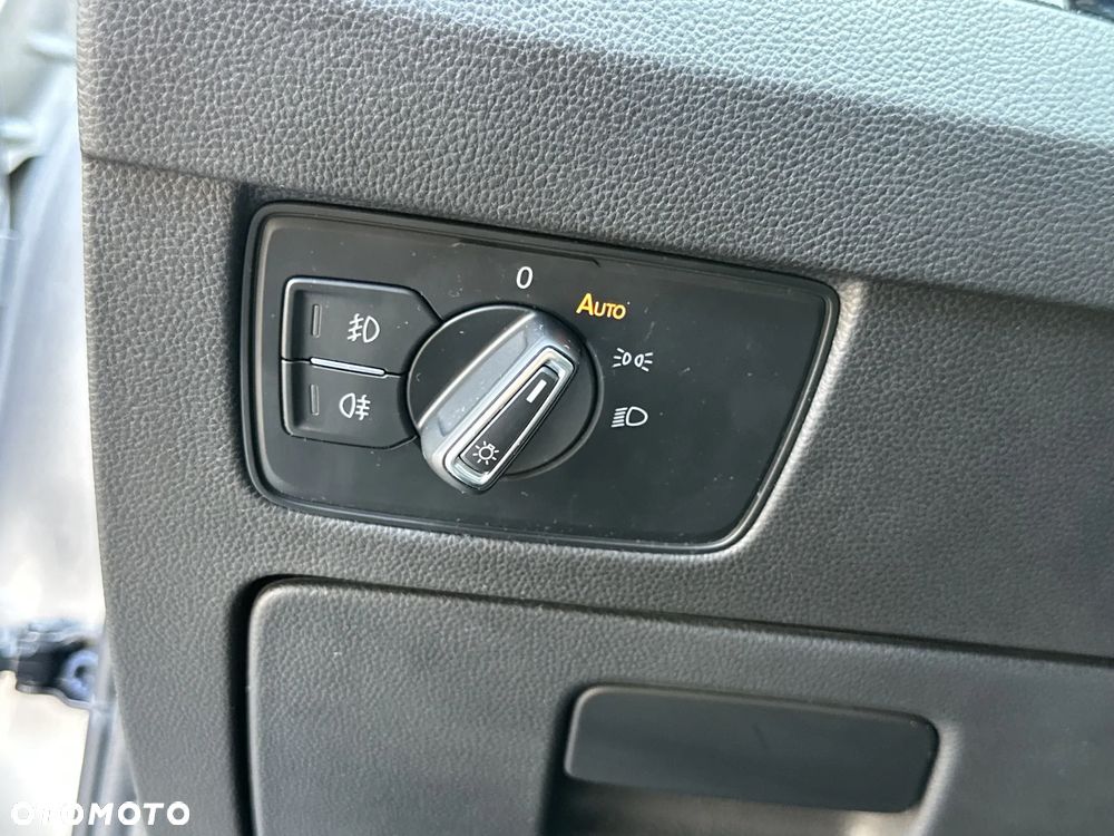 Volkswagen Passat 1.5 TSI EVO Business - 27