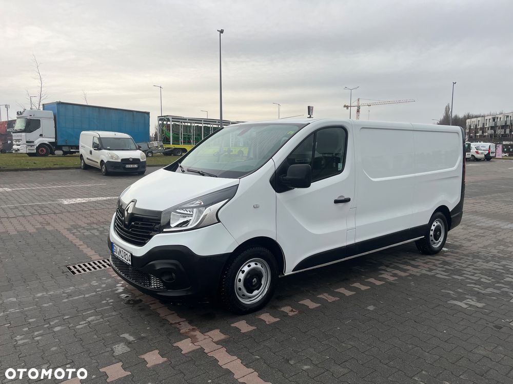 Renault Trafic - 2