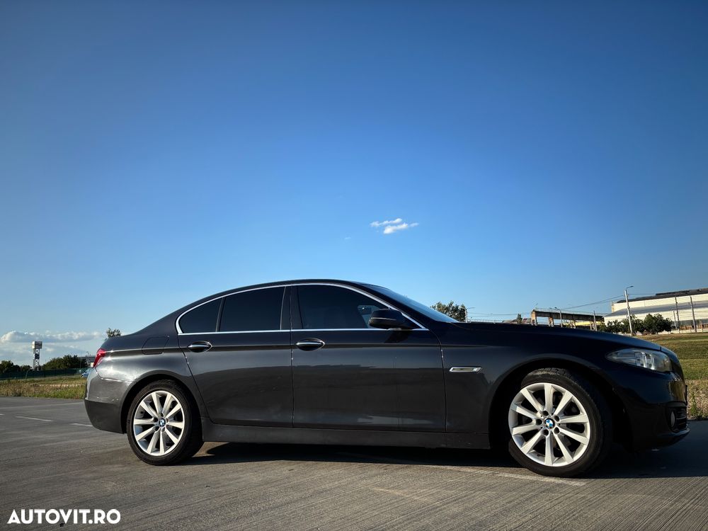 BMW Seria 5 520d Aut. Luxury Line - 4