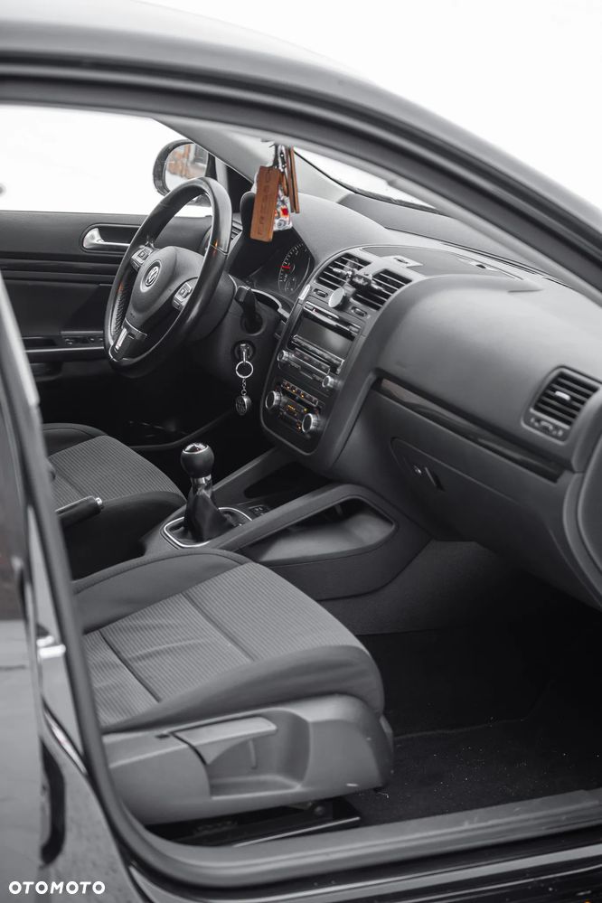 Volkswagen Jetta 1.6 TDI Highline - 2