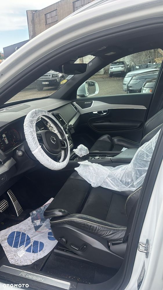 Volvo XC 90 D5 AWD Geartronic RDesign - 17