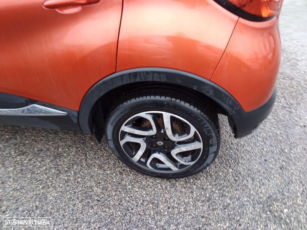 Renault Captur 1.5 dCi Exclusive - 6