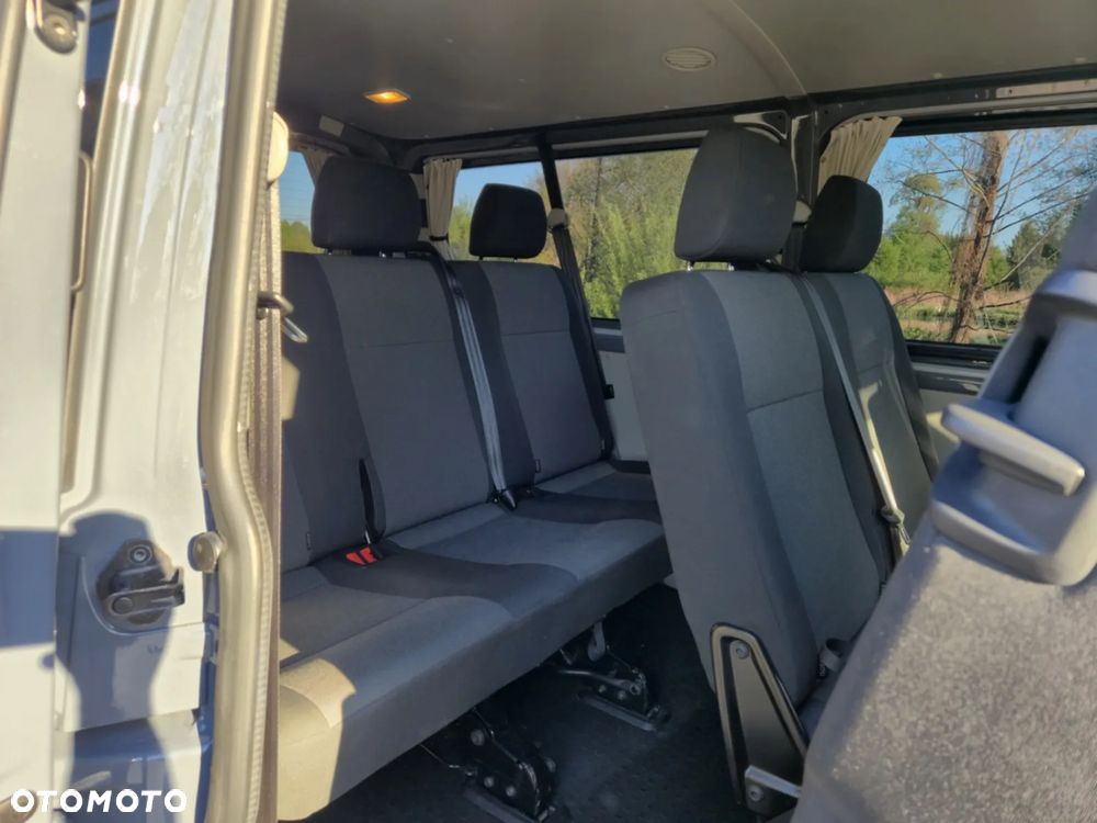 Volkswagen Transporter - 12