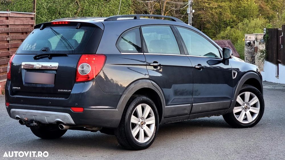 Chevrolet Captiva 2.0 4WD 7 Sitzer Automatik LT Exclusive - 21