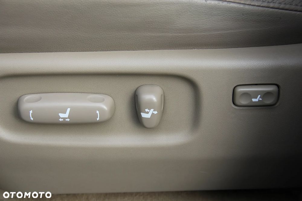 Toyota Land Cruiser LC 4.5 V8 D-4D Prestige - 33
