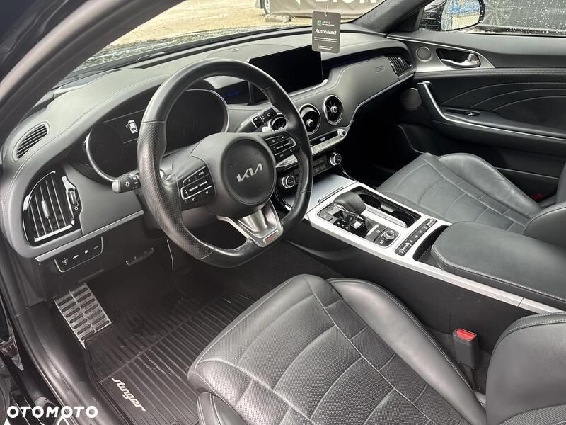 Kia Stinger 3.3 T-GDI V6 GT AWD - 12