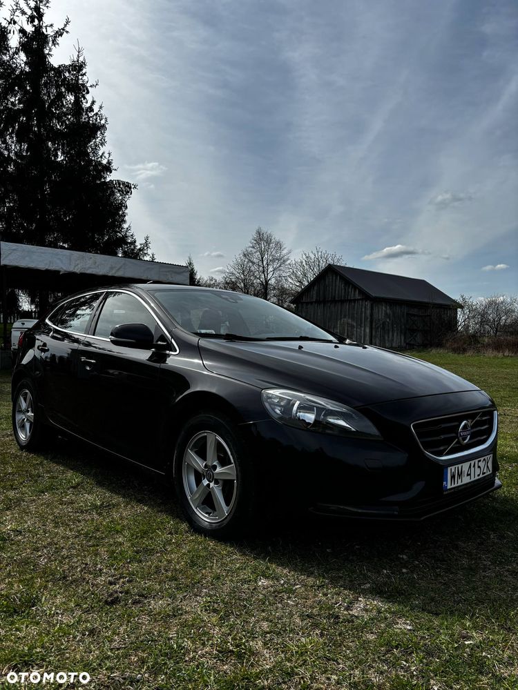 Volvo V40 D4 Momentum - 1