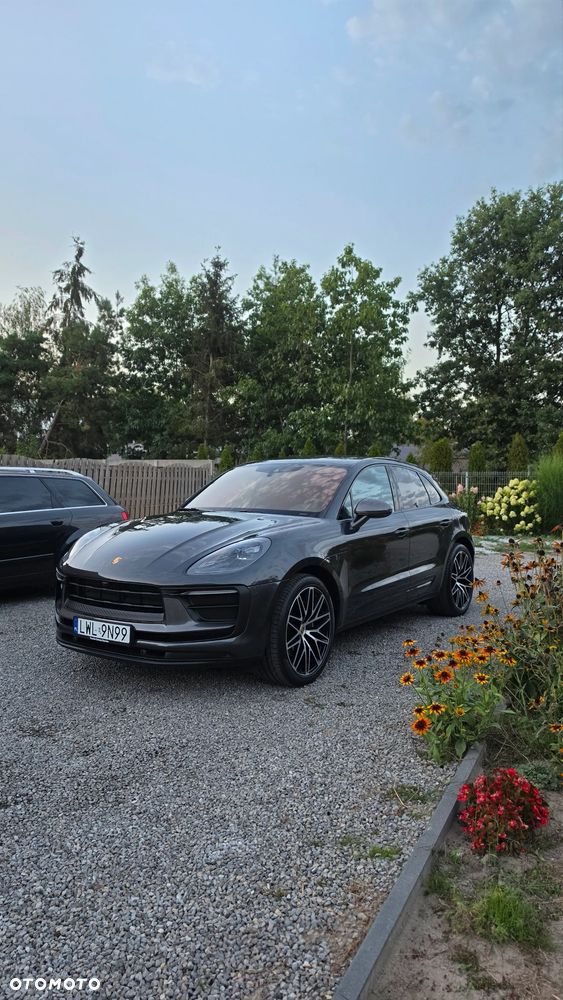 Porsche Macan T - 1