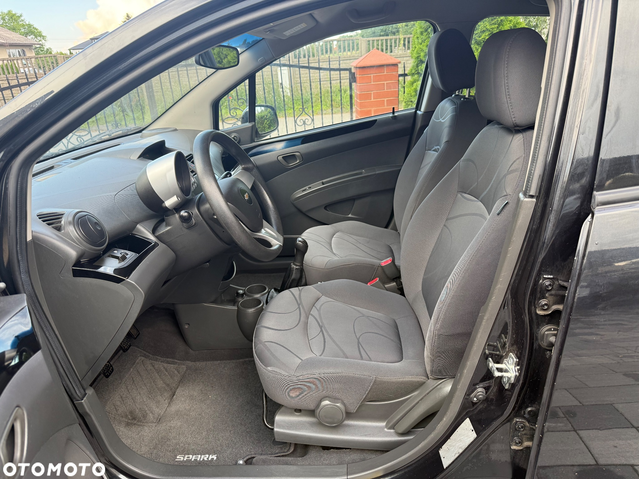 Chevrolet Spark 1.0 Base+ - 12