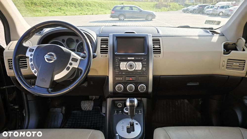 Nissan X-Trail 2.0 dCi LE Platinum - 24