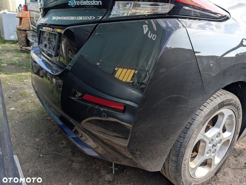 ZDERZAK TYŁ NISSAN LEAF II ZE1 - 2