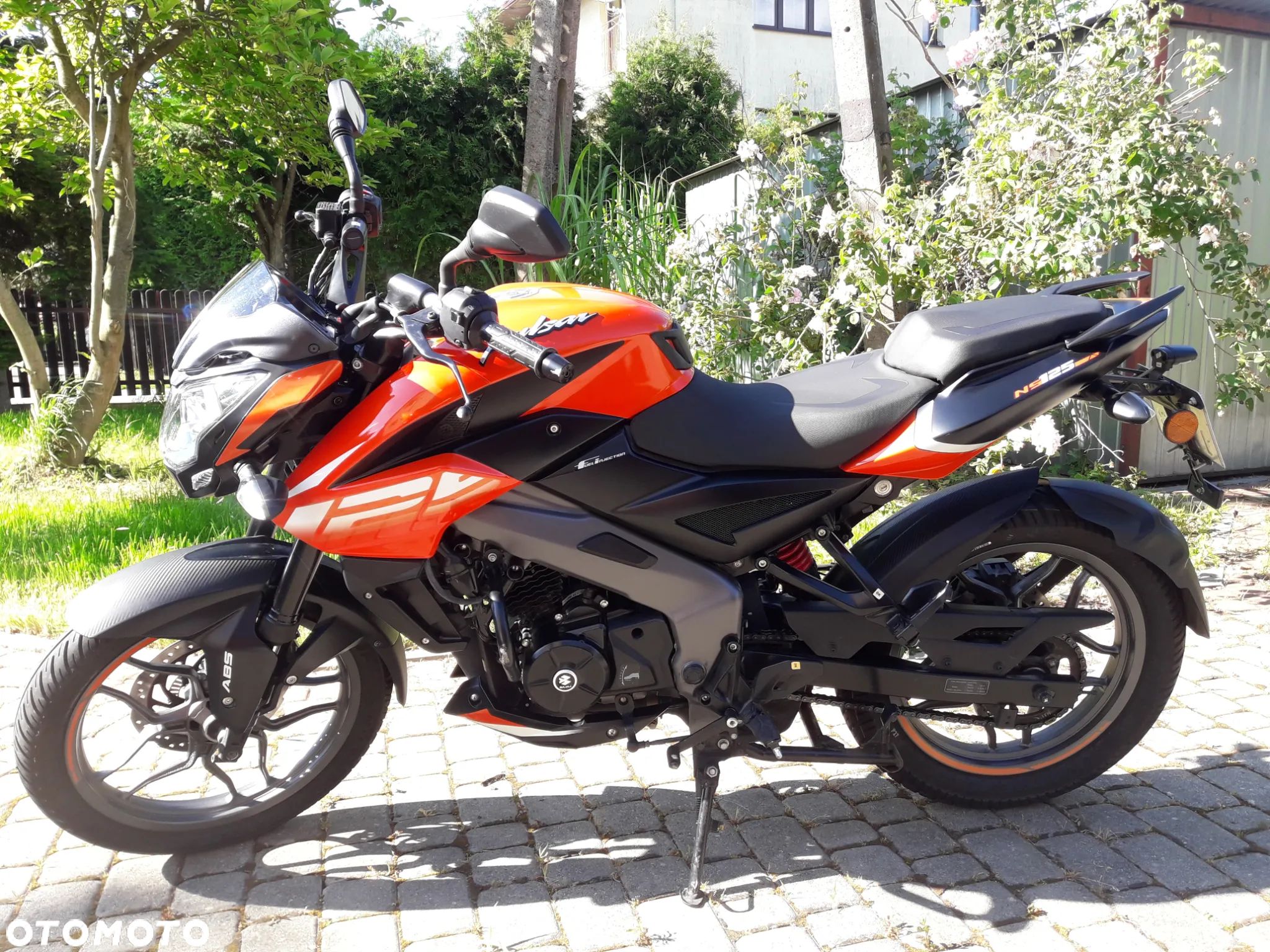 Bajaj Pulsar - 1
