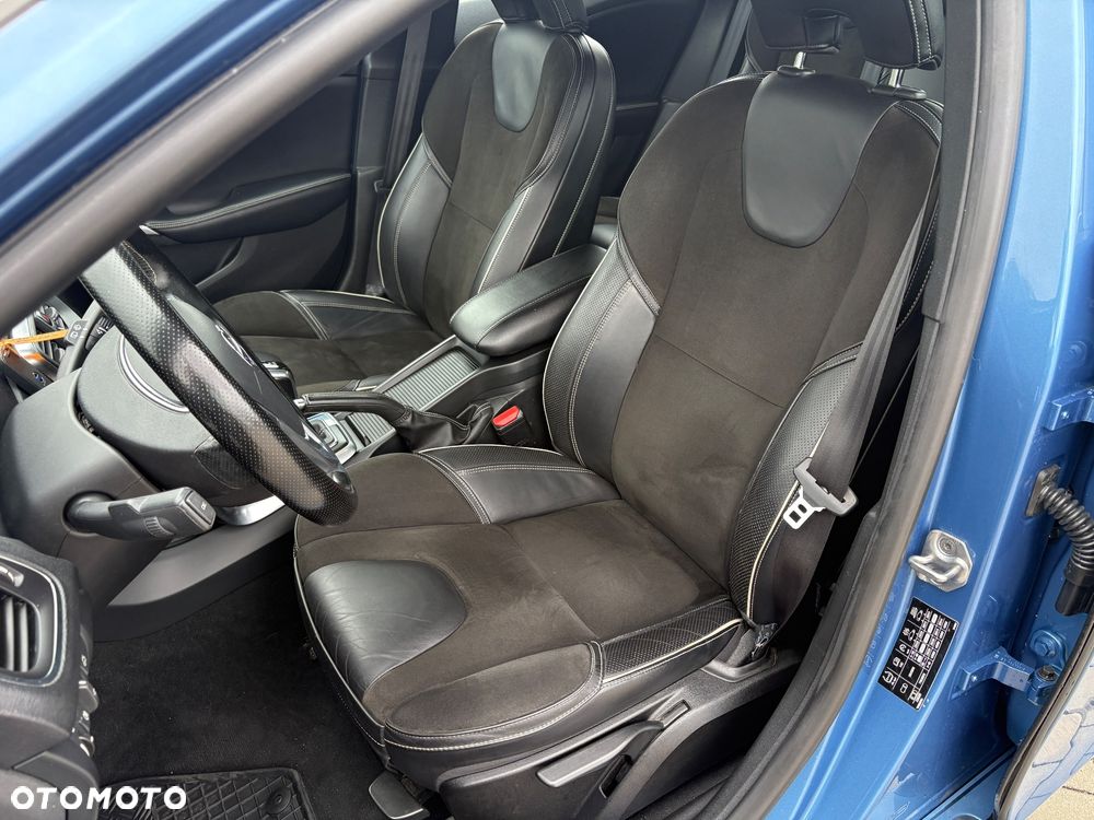 Volvo V40 D2 RDesign - 17