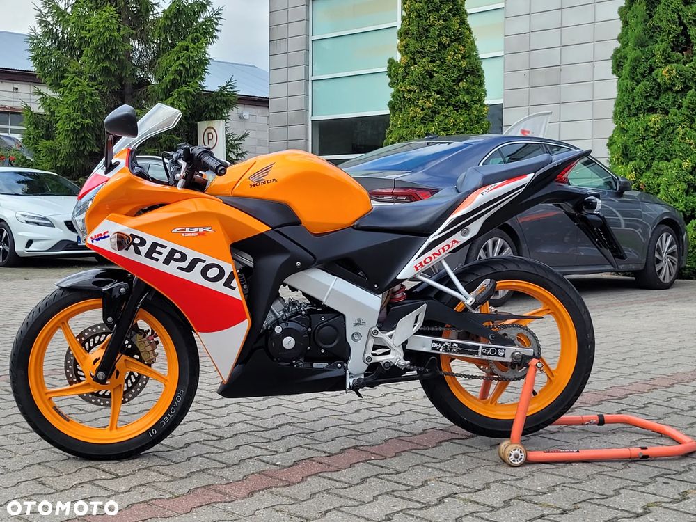 Honda CBR - 11