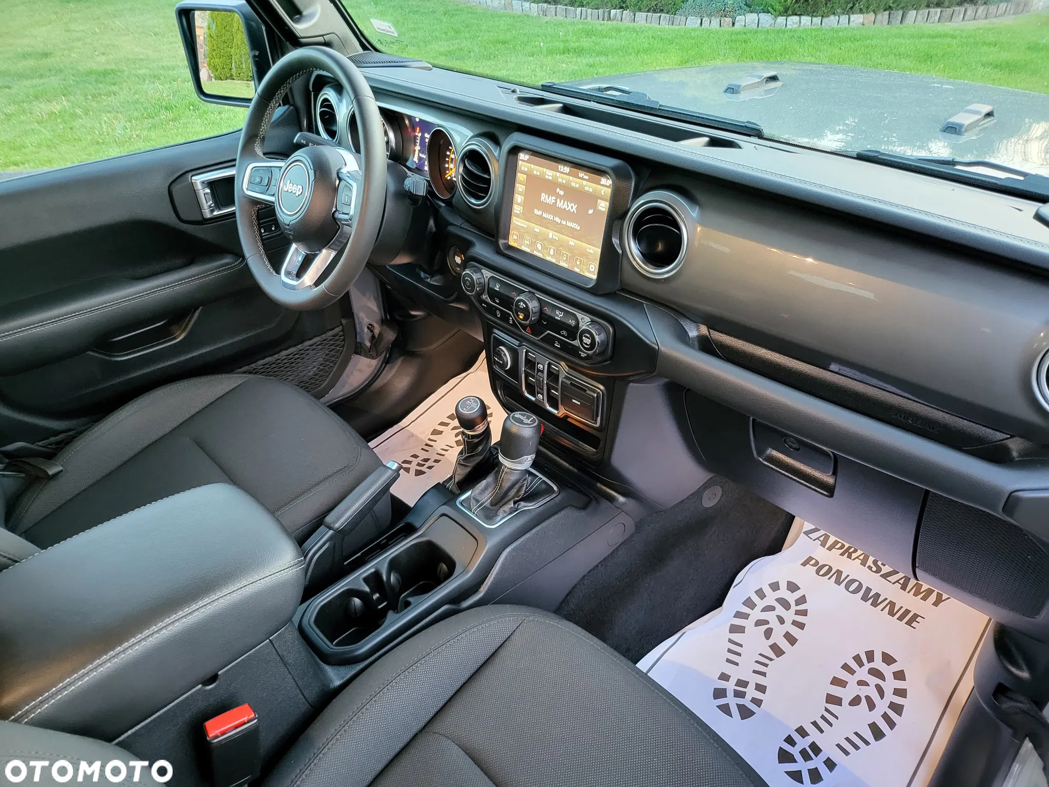 Jeep Wrangler - 14