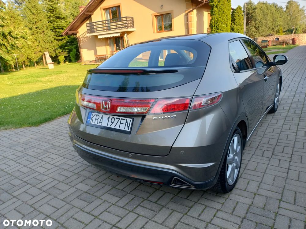 Honda Civic 1.8i-VTEC Executive - 8