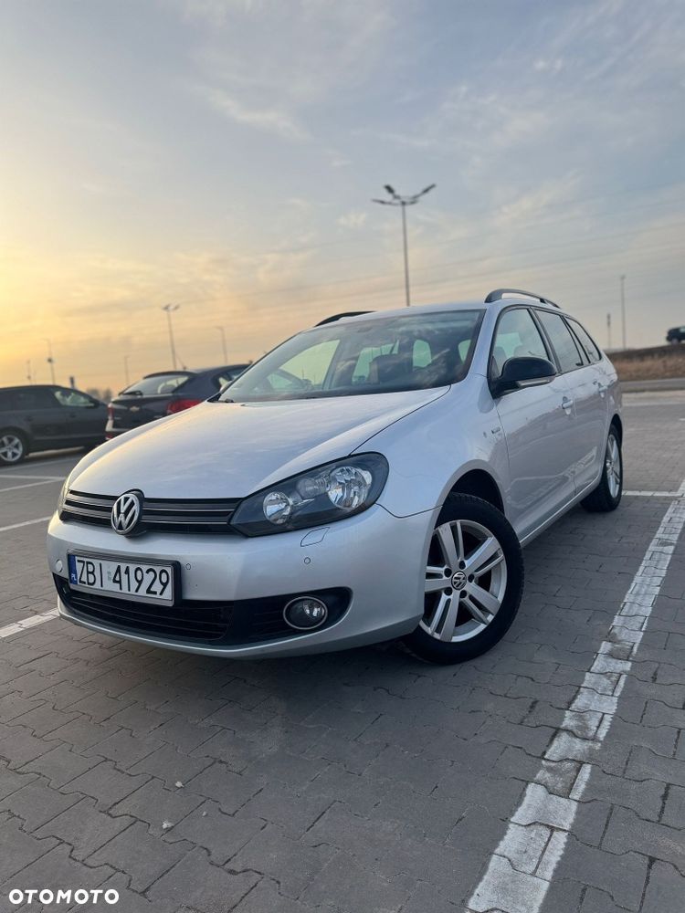 Volkswagen Golf - 2