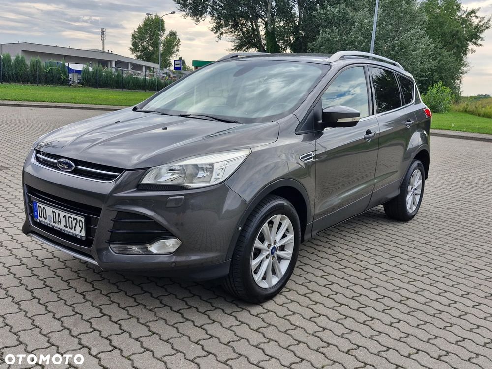 Ford Kuga 2.0 TDCi 2x4 Titanium - 2