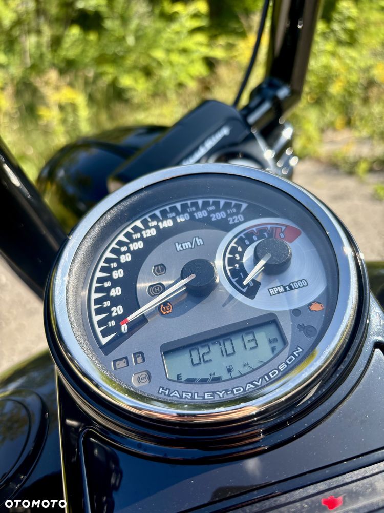 Harley-Davidson Touring Road King - 10