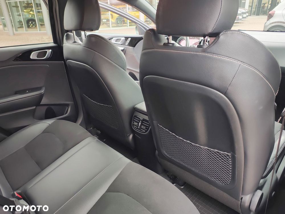 Kia XCeed 1.5 T-GDI Prestige Line DCT - 21