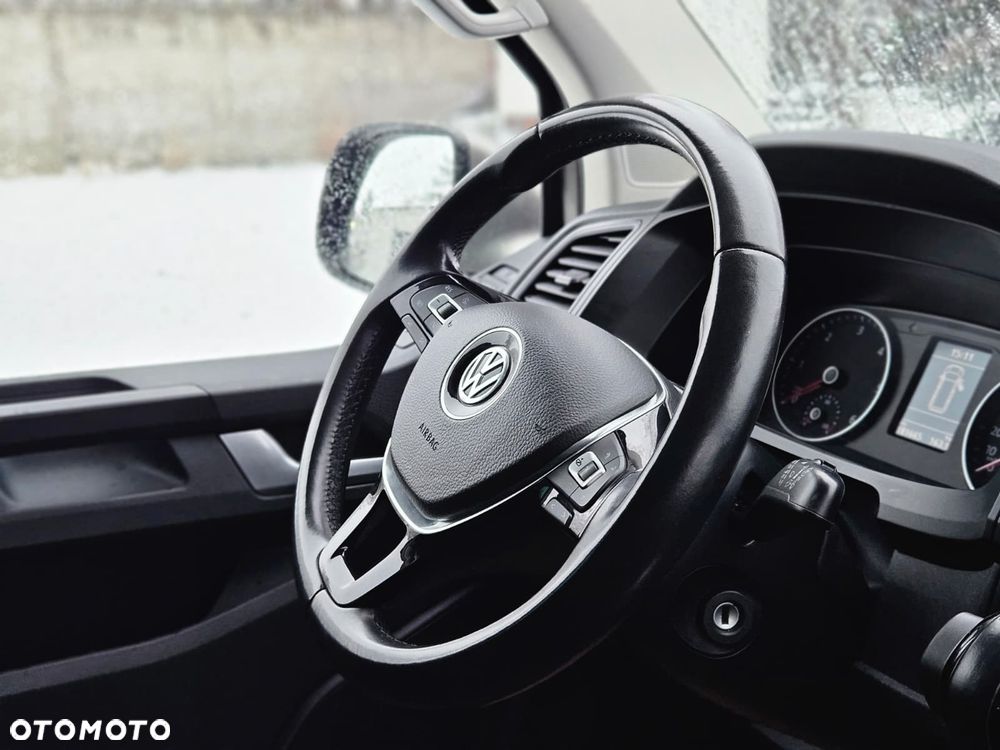 Volkswagen Caravelle 2.0 TDI L2 Comfortline DSG - 7