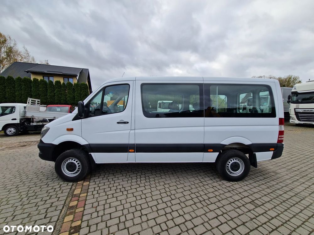 Mercedes-Benz SPRINTER 319 CDI 4X4 V6 190 KM 9 OSOBOWY - 3
