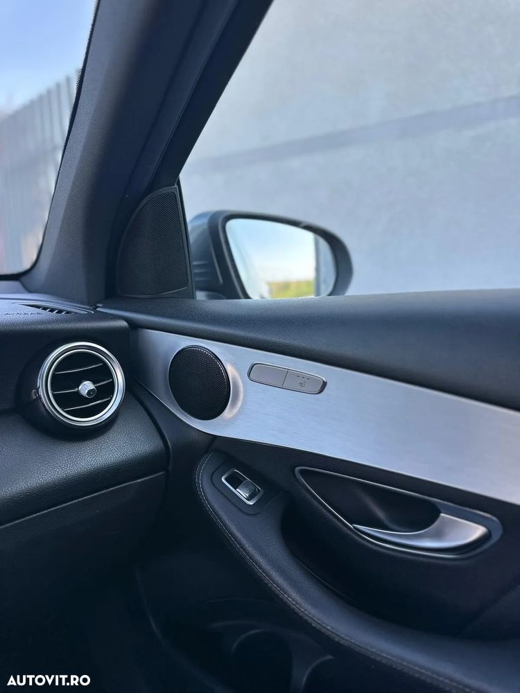 Mercedes-Benz GLC 220 d 4Matic 9G-TRONIC - 12