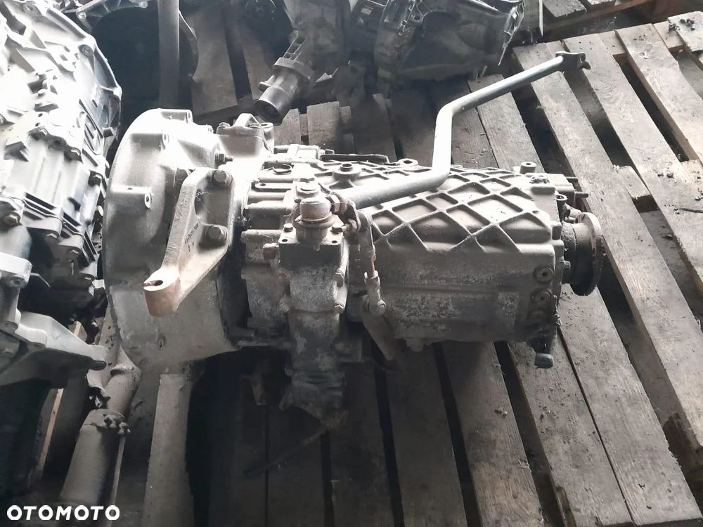 Skrzynia biegów MAN F90/ L2000 S6-66 bez przystawki odbioru mocy !! - 1