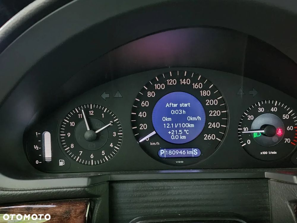Mercedes-Benz Klasa E 200 Kompressor Automatik Classic - 7