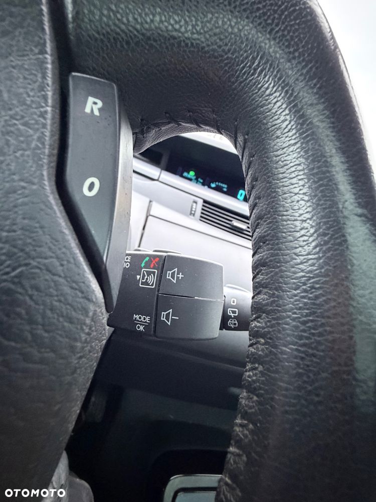 Renault Grand Espace Gr 2.0 dCi 25th - 16