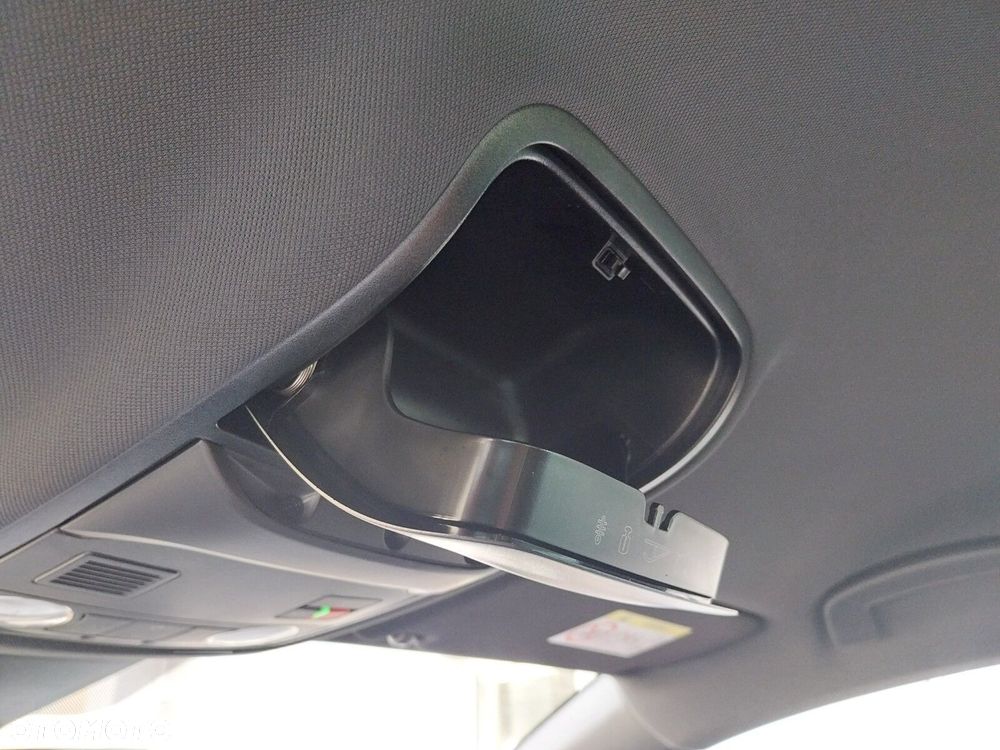 Skoda Karoq 1.5 TSI ACT Sportline DSG - 34