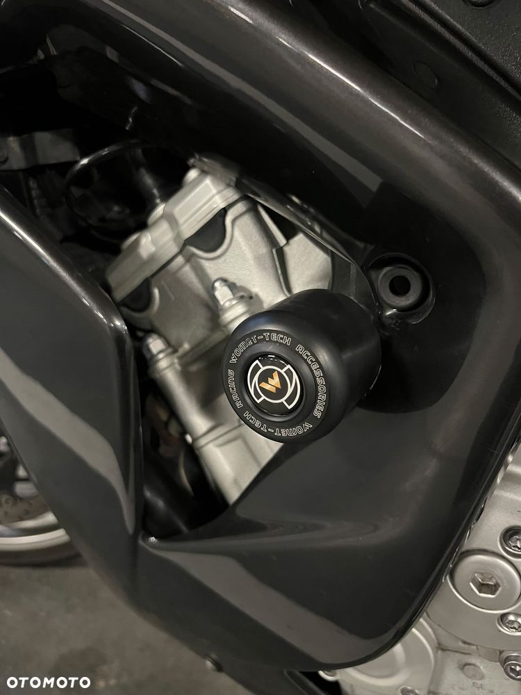 Yamaha FZ - 10