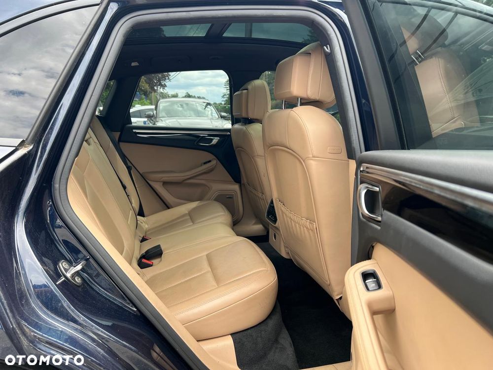 Porsche Macan - 9