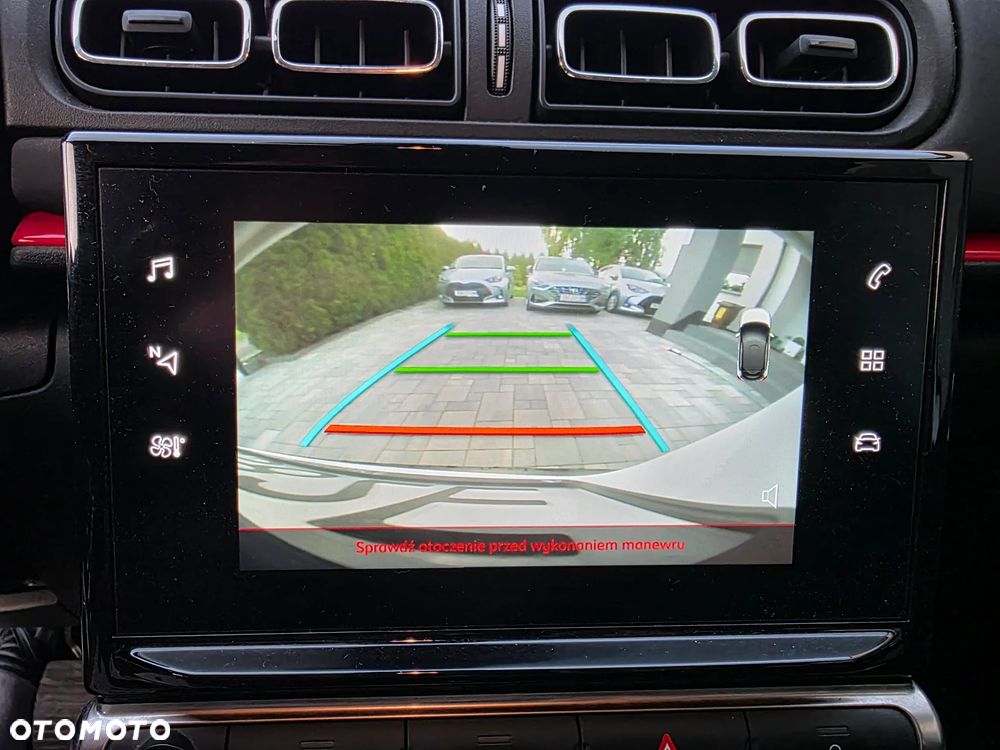 Citroën C3 1.2 PureTech Shine - 9