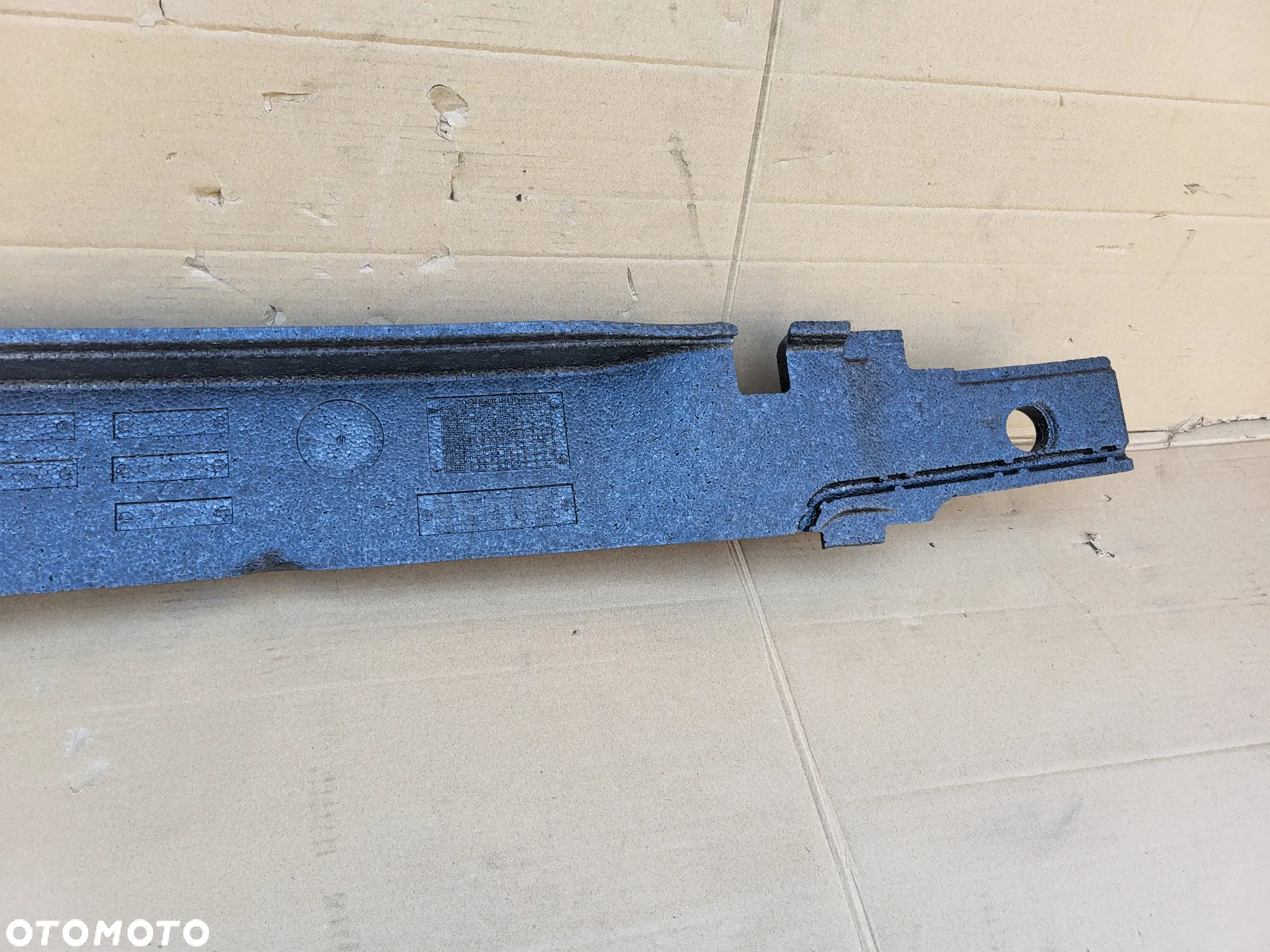 ABSORBER ZDERZAKA PRZOD AUDI A3 8P LIFT - 6