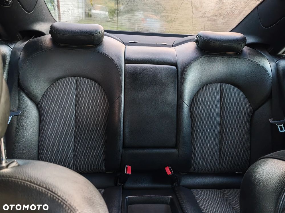 Mercedes-Benz CLK - 14
