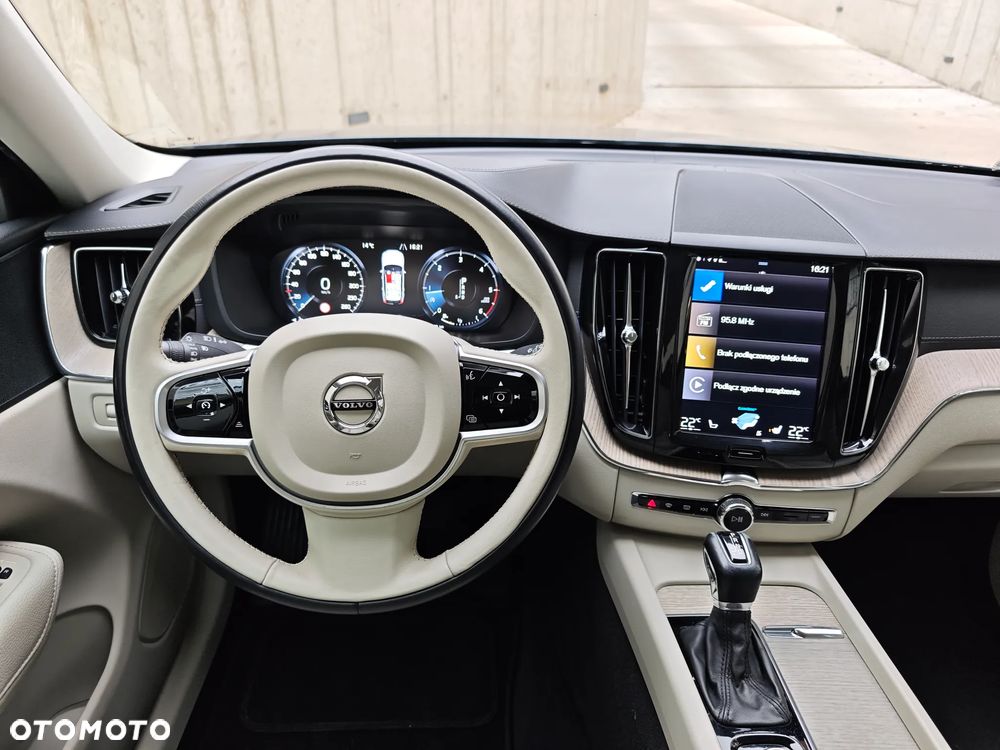 Volvo XC 60 D4 Inscription - 11